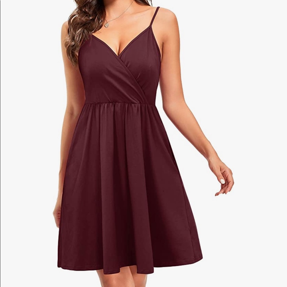 VOTEPRETTY Women's V-Neck Spaghetti Strap Dress NEW